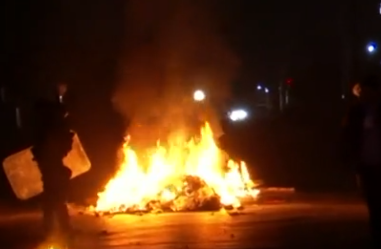 Επεισόδια με Ρομά: Τραυματίστηκε στο κεφάλι ο δήμαρχος Αλίαρτου Γιώργος Ντασιώτης – Ένταση σε Θεσσαλονίκη – Θήβα – Μέγαρα