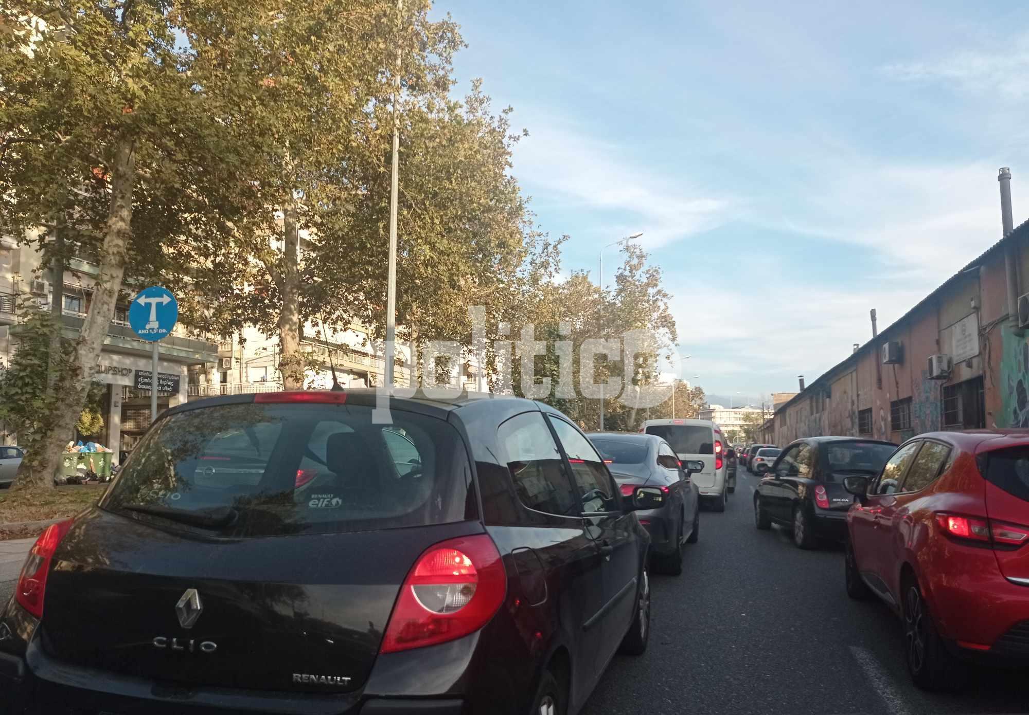 Flyover: Πανικός στο κέντρο της Θεσσαλονίκης – Μεγάλο πρόβλημα αυτήν την ώρα και στον περιφερειακό