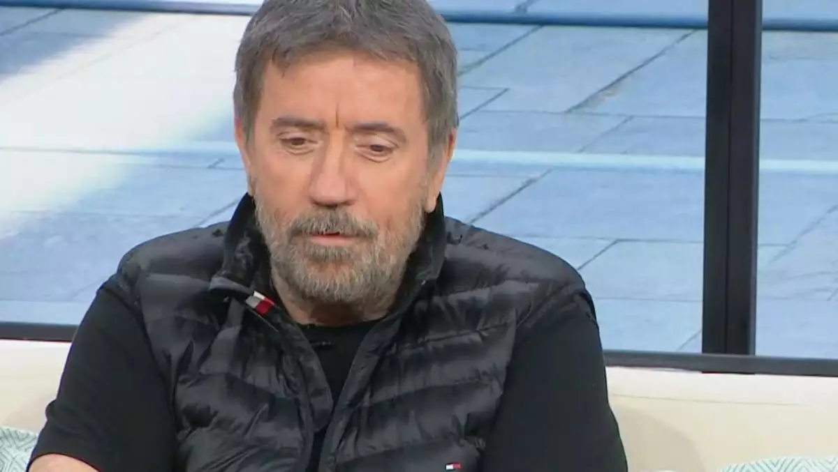 Σπύρος Παπαδόπουλος για Κασσελάκη: «Τόσο μπανανία είμαστε; Τόσο αφύλακτο είναι το οικόπεδο;»