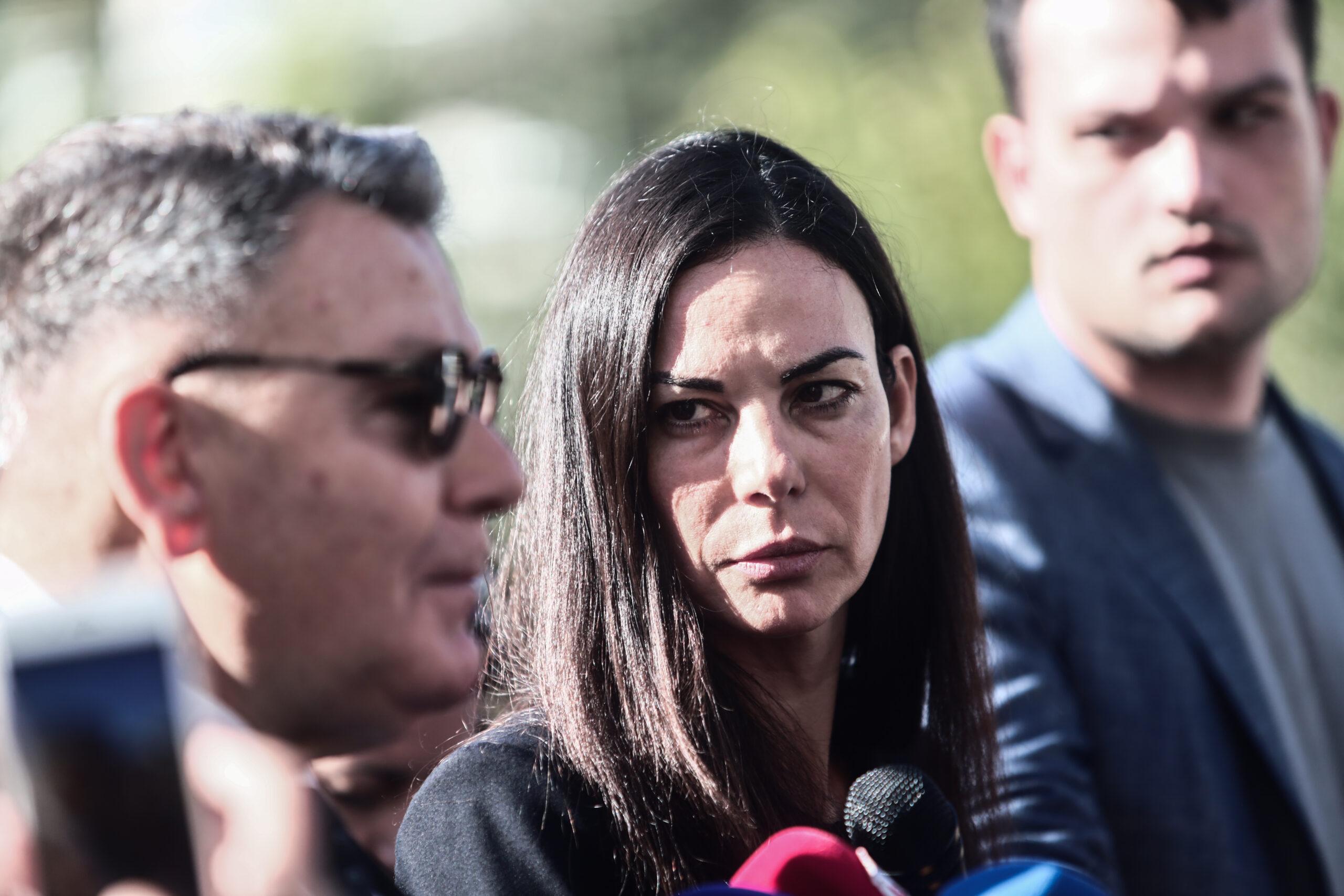 Βατίδου για Κούγια: «Τη μια μέρα λέει έτσι και την άλλη αλλιώς»