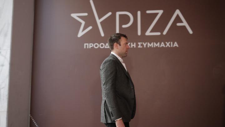 Κασσελάκης με εργαζόμενους στον επισιτισμό: “Δεν είναι δυνατόν οι εργαζόμενοι στη βαριά βιομηχανία της χώρας να αισθάνονται τέτοια εξαθλίωση”