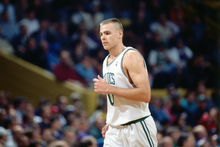 NBA: Πέθανε ο παλαίμαχος παίκτης Έρικ Μόντρος
