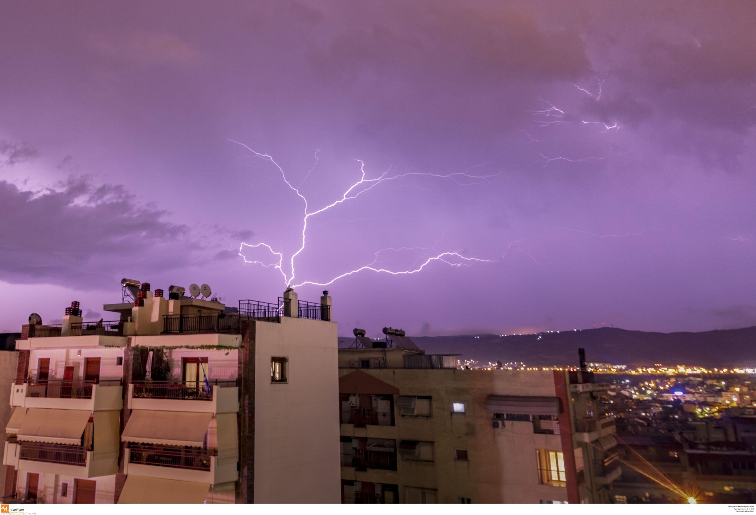 Καιρός σήμερα: Βουτιά της θερμοκρασίας με βροχές και καταιγίδες – Κακοκαιρία εξπρές σε δύο κύματα