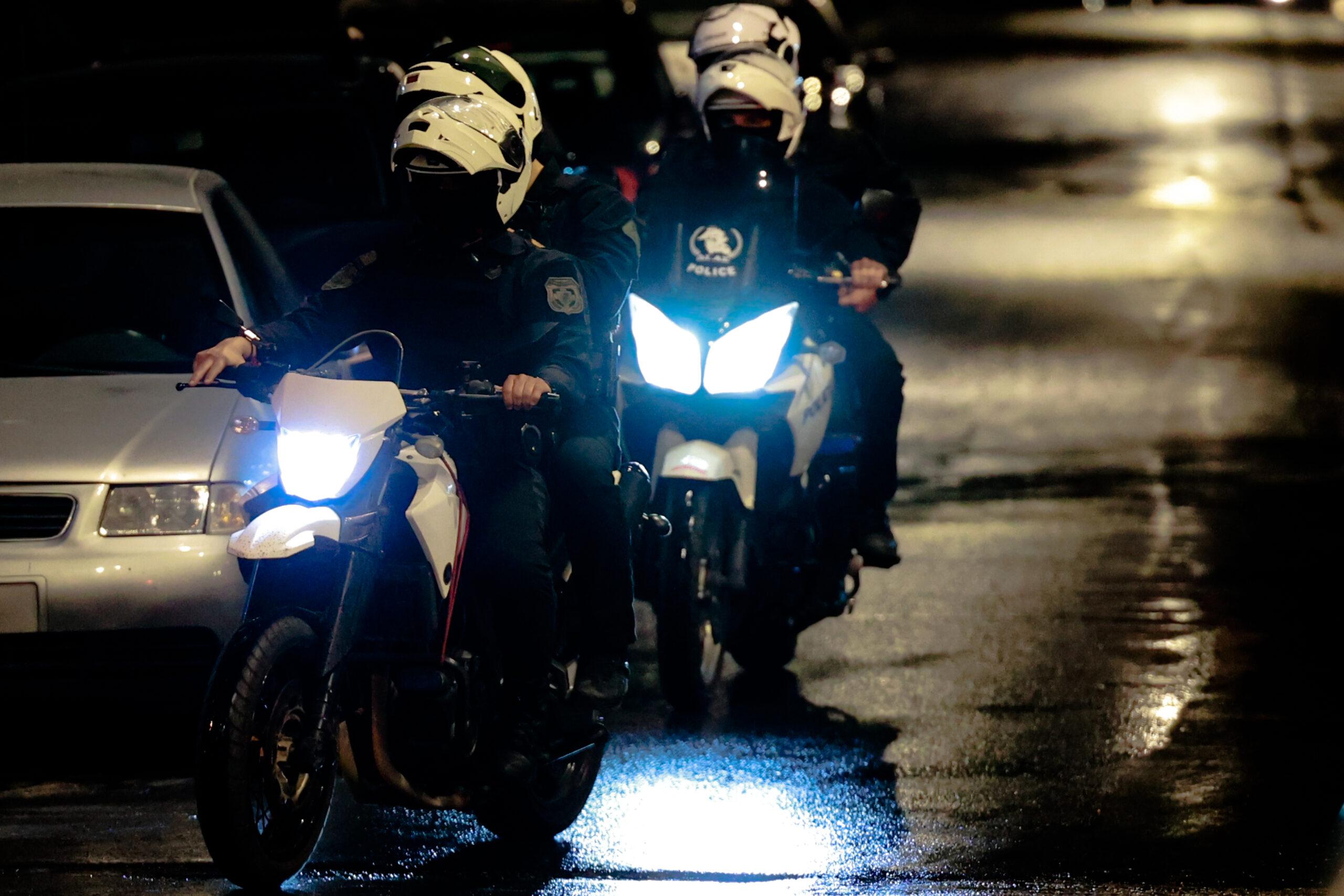 Ασπρόπυργος: Υπεβλήθη σε χειρουργική επέμβαση ο 33χρονος αστυνομικός – Παραμένει σε ΜΕΘ