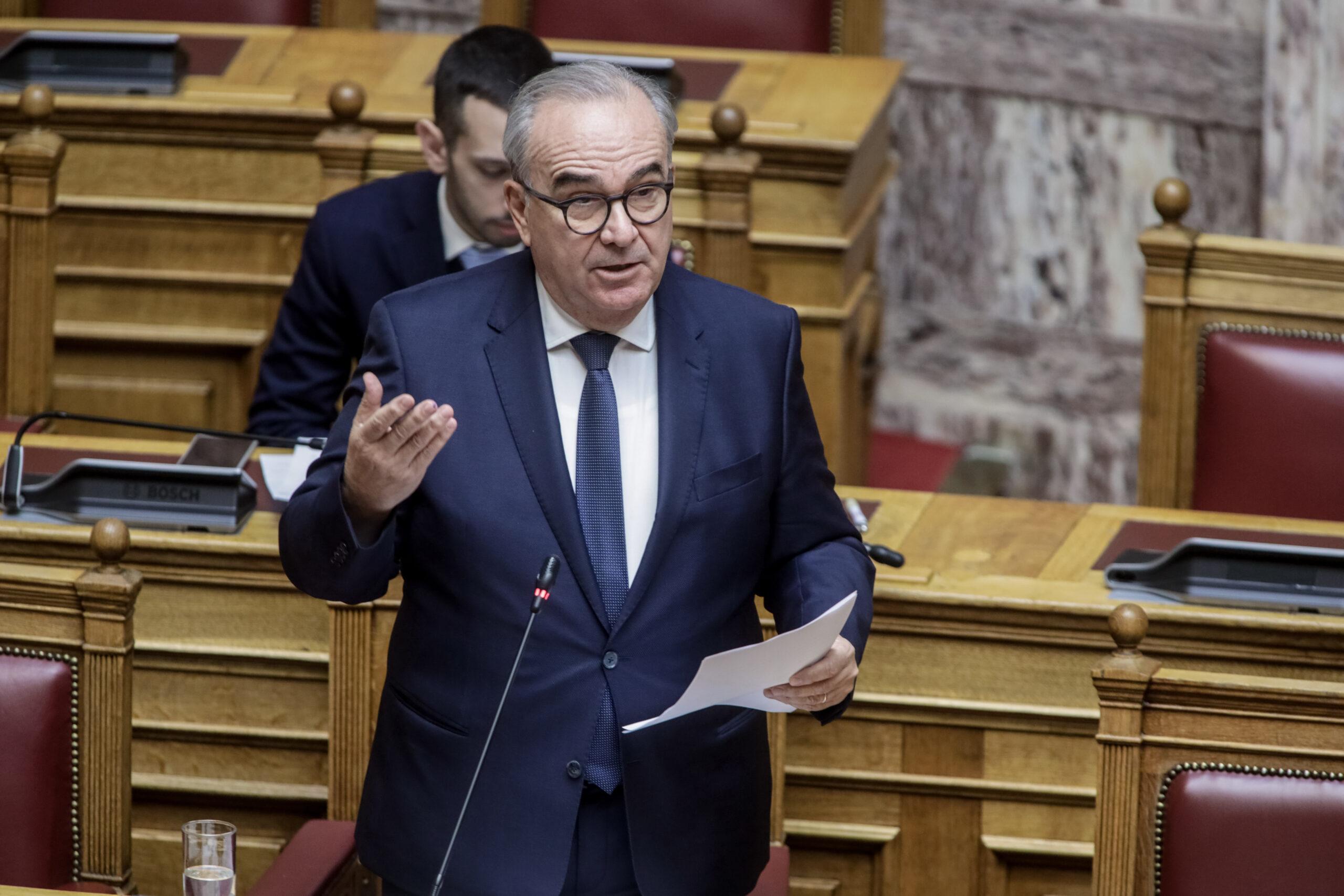 Παπαθανάσης: «Εντός του μήνα θα αρχίσουν τα προγράμματα για την ενίσχυση των νεοσύστατων επιχειρήσεων»