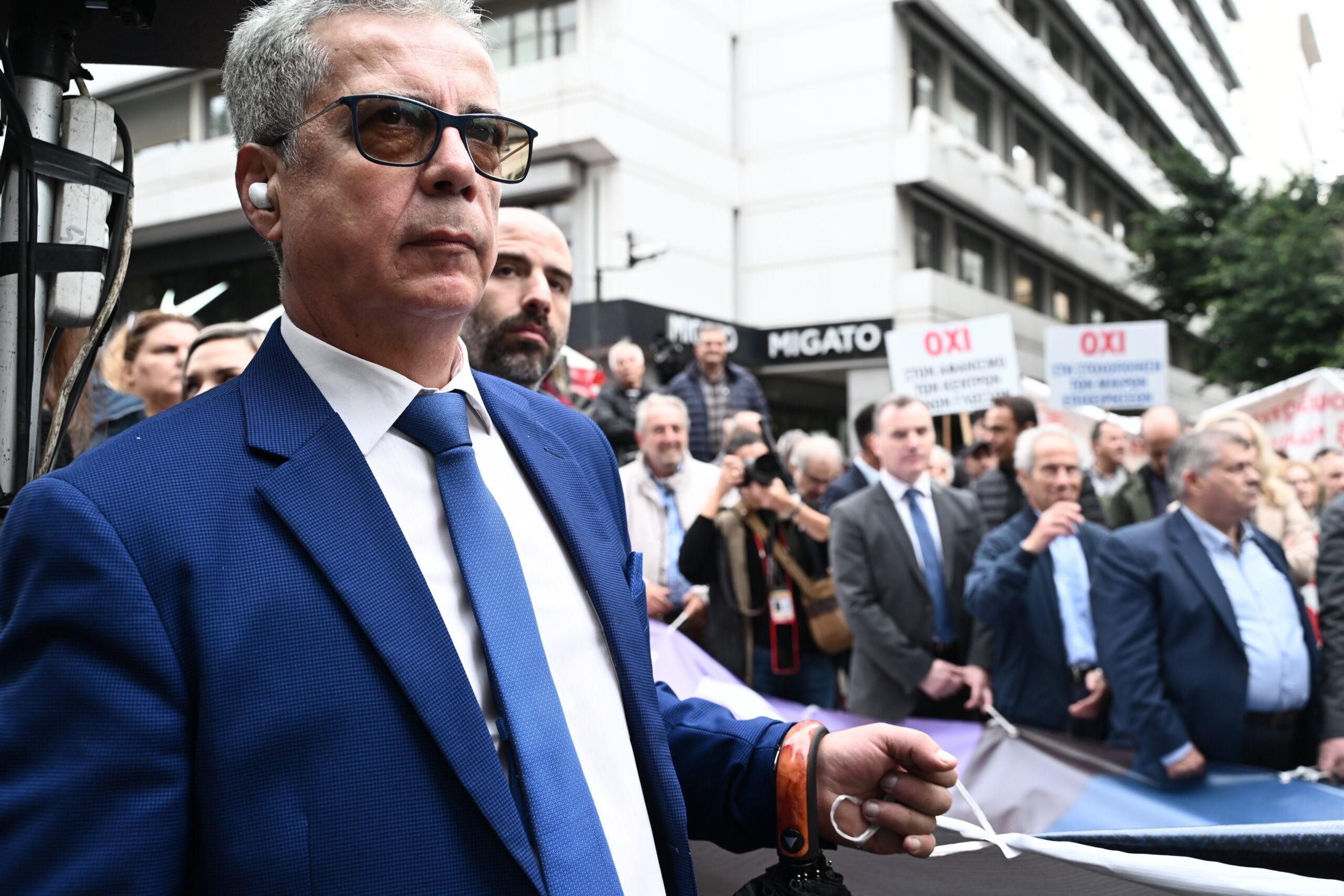 Στους δρόμους ξανά οι ελεύθεροι επαγγελματίες για τα φορολογικά μέτρα