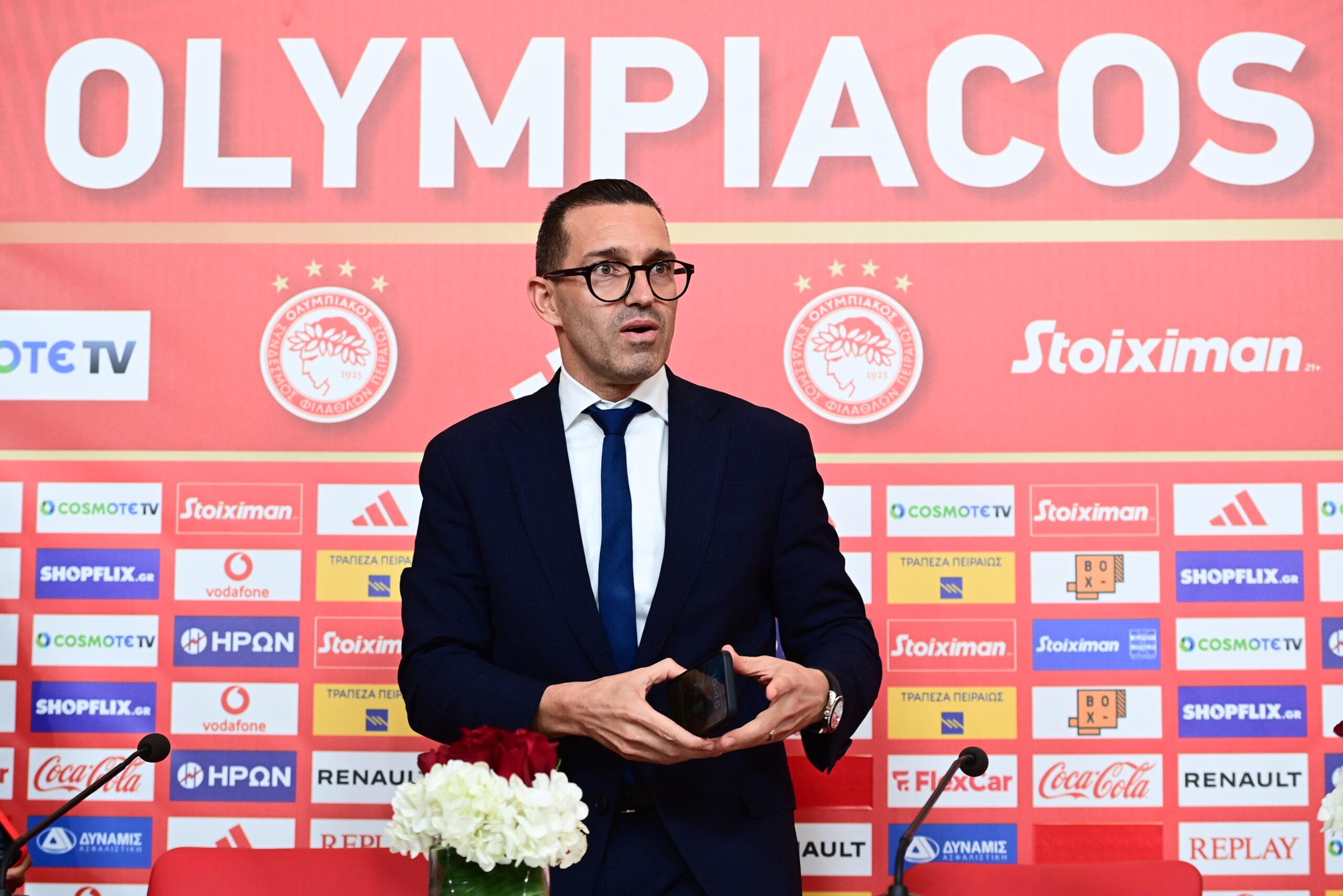 Άλβες: «Ο Ολυμπιακός πρέπει να επιστρέψει στην κορυφή και να πάει στο Champions League»