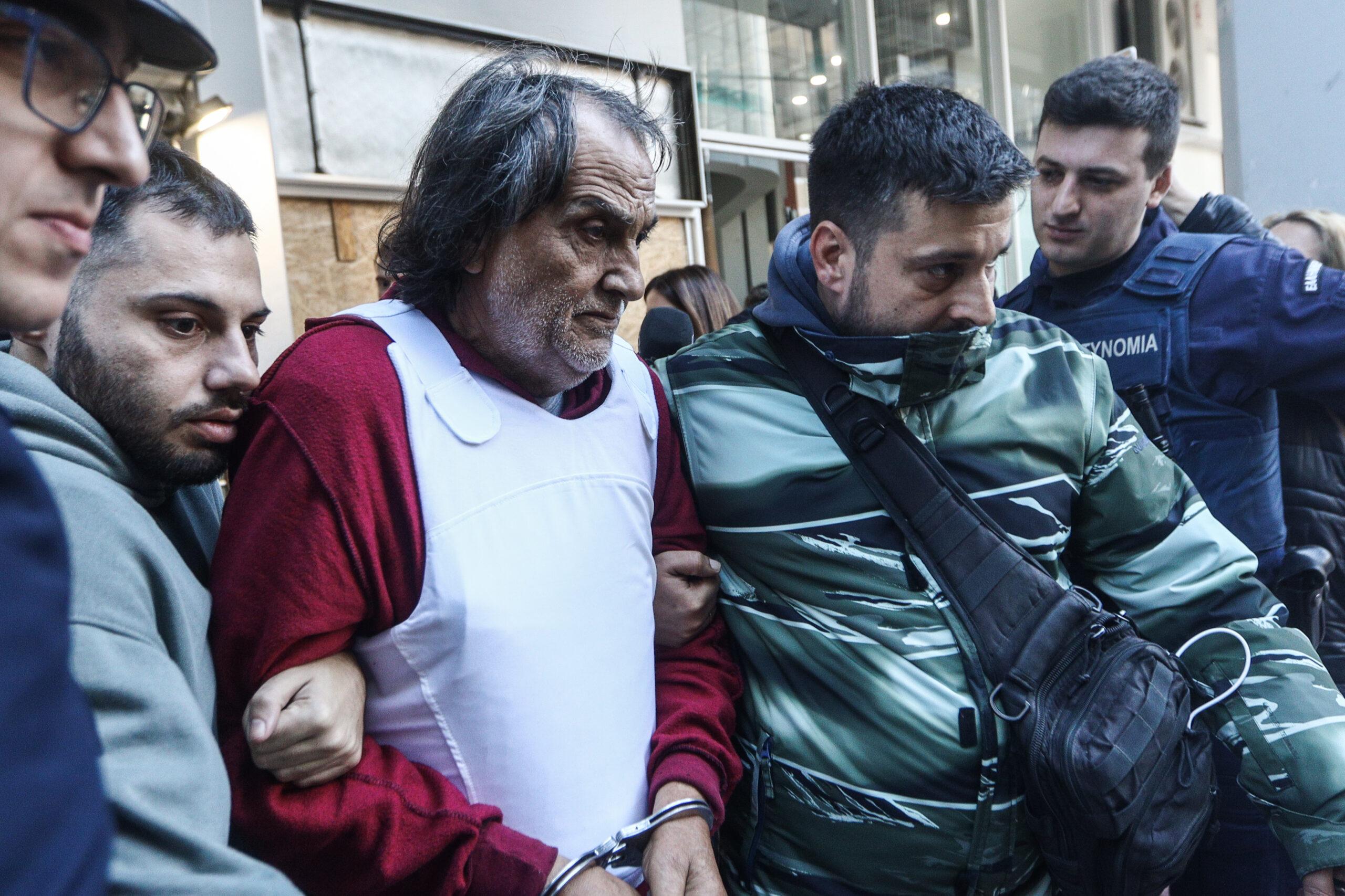 Σαλαμίνα: «Την ξέκανα, την καθάρισα» ανέφερε ο δολοφόνος της 43χρονης – Τα νέα στοιχεία για τη γυναικοκτονία