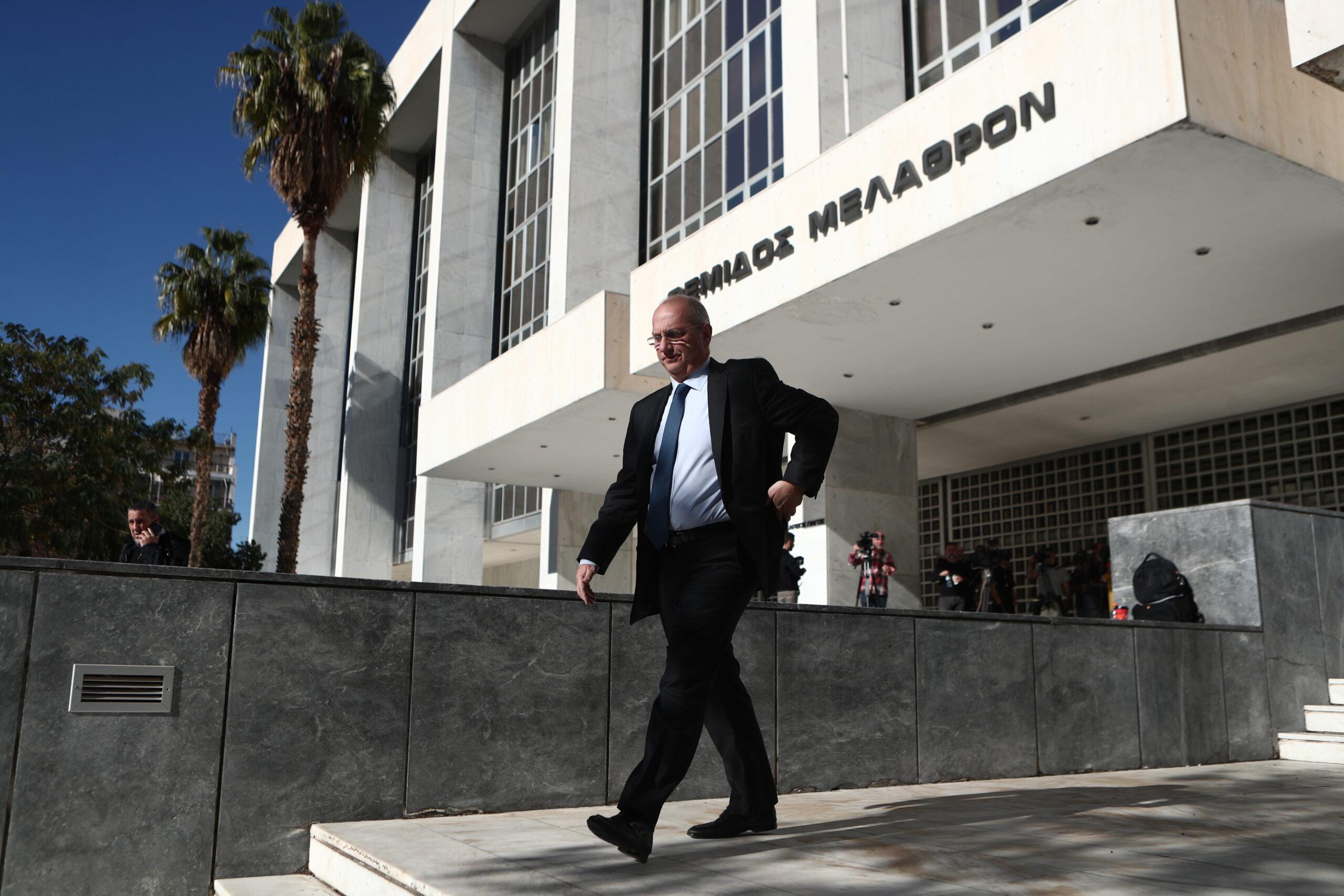 Γ. Οικονόμου για επεισόδια στου Ρέντη: Κατονομάστηκε το άτομο που έδωσε τις φωτοβολίδες