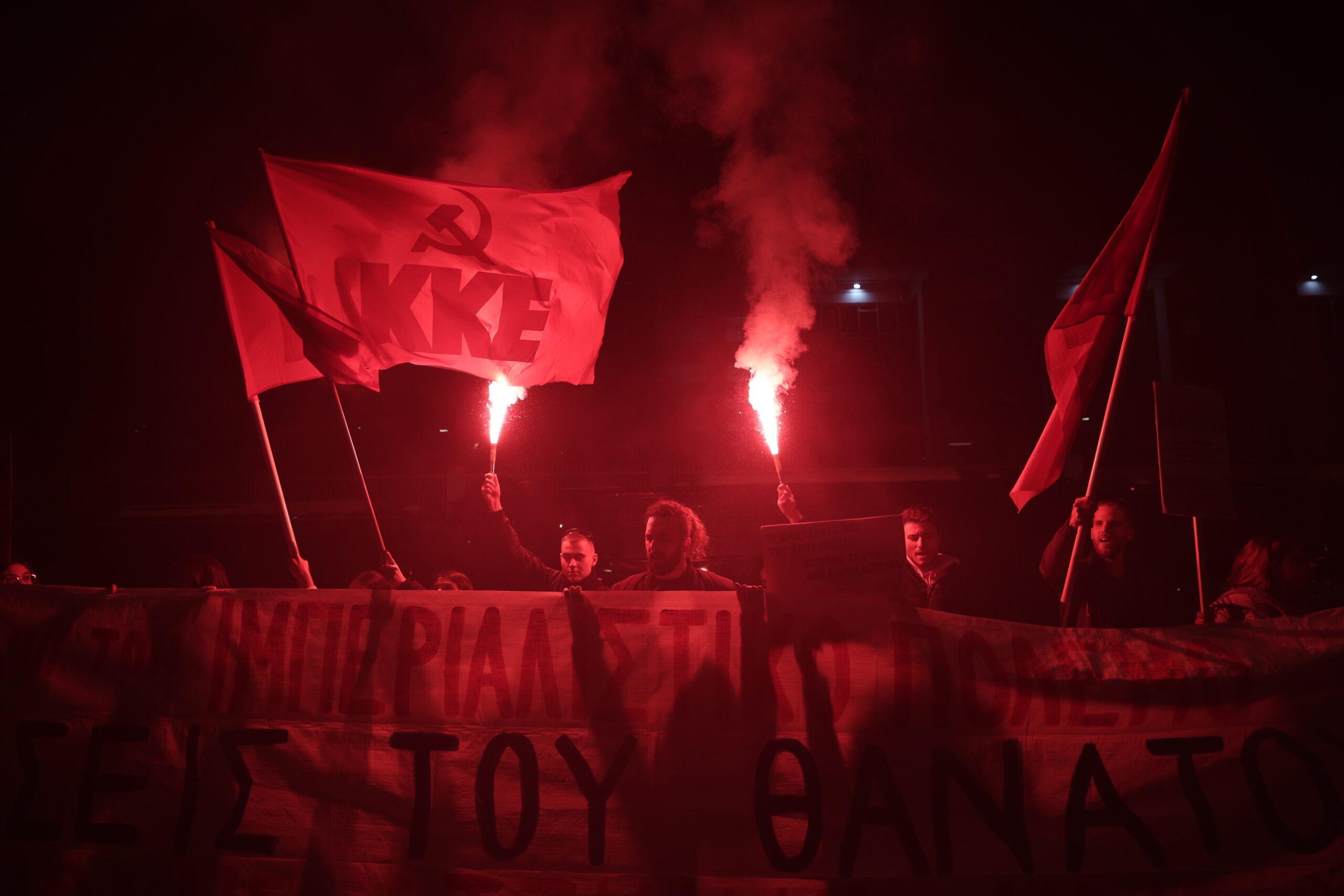 Casus belli για την ΚΝΕ τα ιδιωτικά πανεπιστήμια: «Τα κέρδη τους ή οι σπουδές μας!»