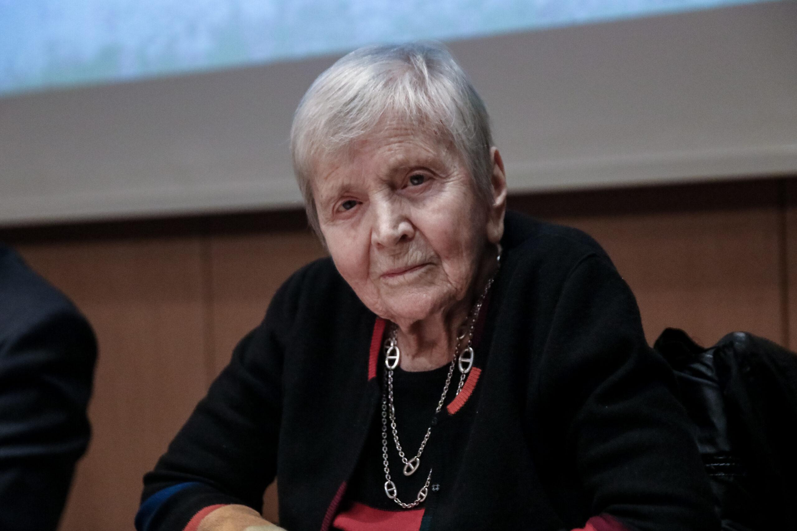 Ελένη Γλύκατζη – Αρβελέρ: «O Μέγας Αλέξανδρος είναι θαμμένος στην Βεργίνα και όχι ο πατέρας του»