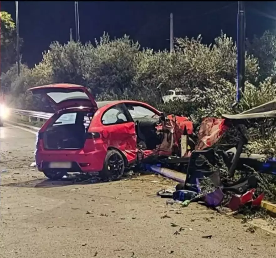 Πέραμα: Συνεχίζουν να σοκάρουν οι συγκλονιστικές εικόνες του τροχαίου