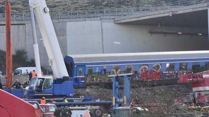 Τέμπη: Ανατριχιαστική ομιλία του Ν. Πλακιά – «Χρύσα, Θώμη, Αναστασία μου λείπετε»