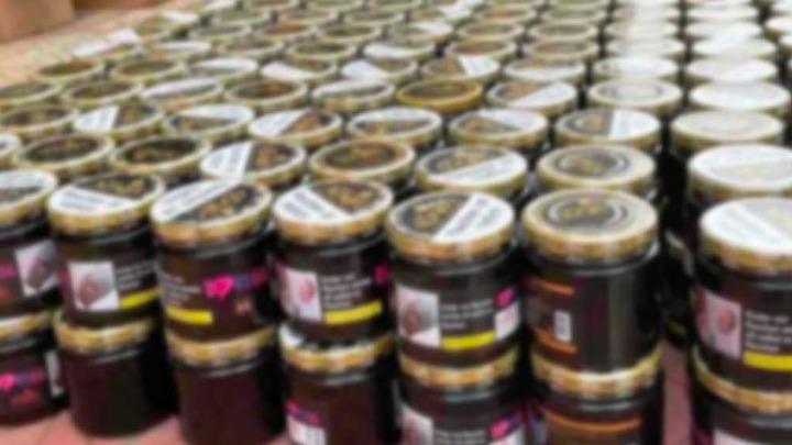 Θεσσαλονίκη: Κατασχέθηκαν πάνω από τρεις τόνοι λαθραίων καπνικών προϊόντων για ναργιλέδες
