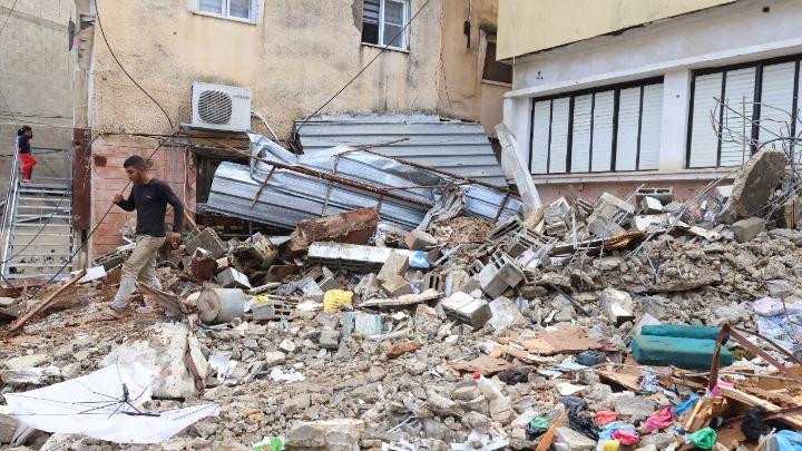 Υπ. Υγείας Χαμάς: Τουλάχιστον 60 οι νεκροί από τον αεροπορικό βομβαρδισμό στο Μαγκάζι της Γάζας