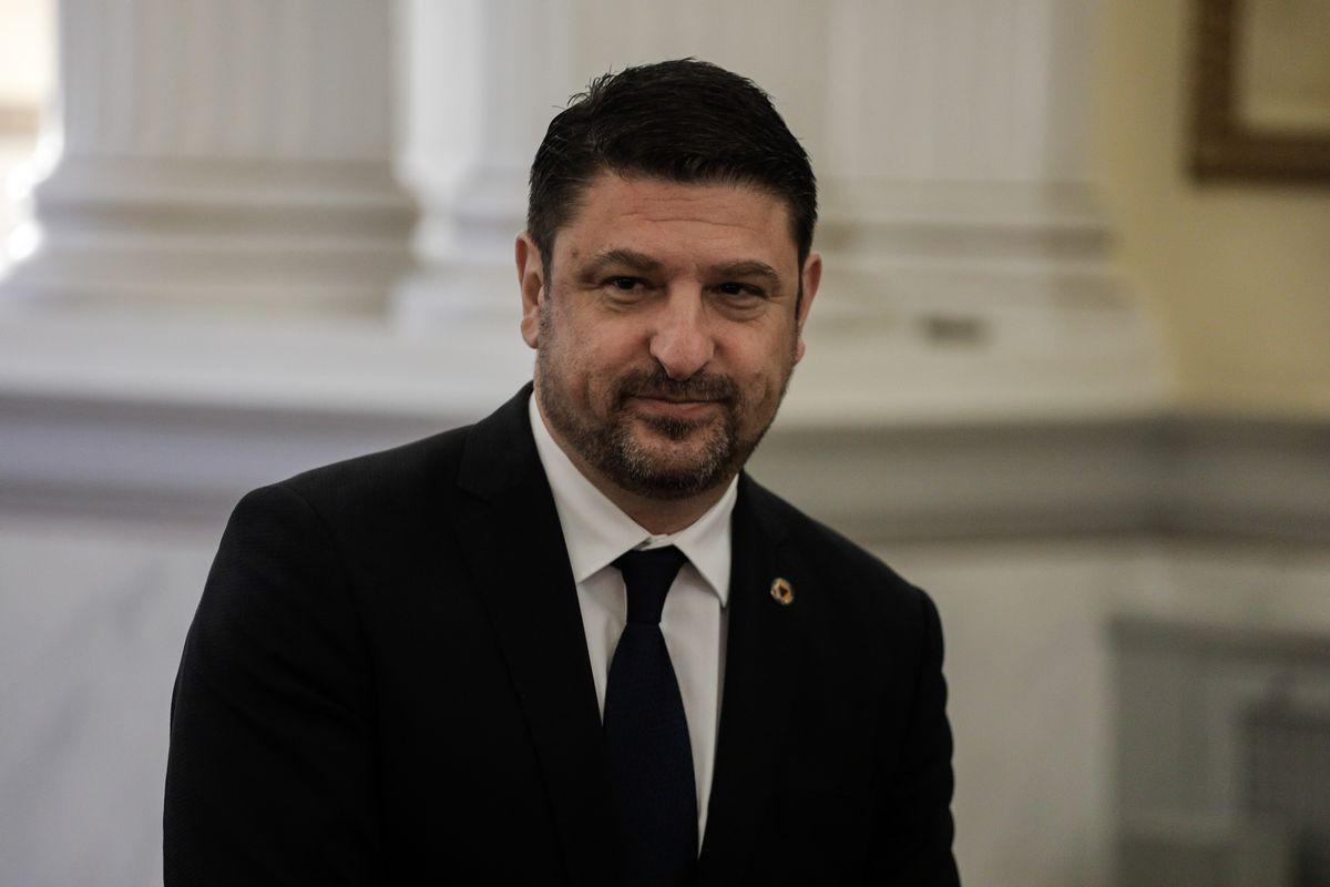 Στον υποθαλάσσιο αγωγό Αίγινας-Σαλαμίνας ο Ν. Χαρδαλιάς