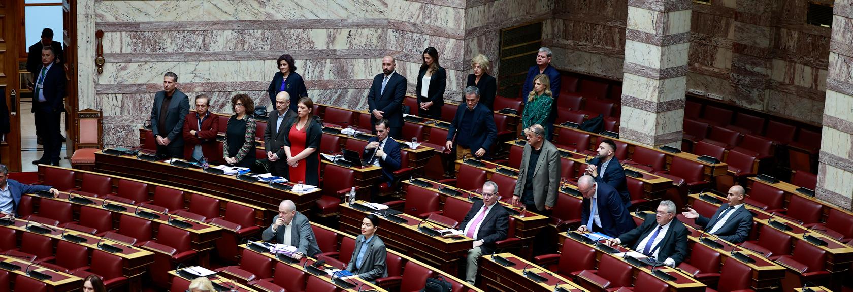 ΣΥΡΙΖΑ: Απαγορευτικό για εμφανίσεις στα ΜΜΕ με βουλευτές της Νέας Αριστεράς – Ζήτημα ψυχολογίας έβαλε ο Π. Παππάς