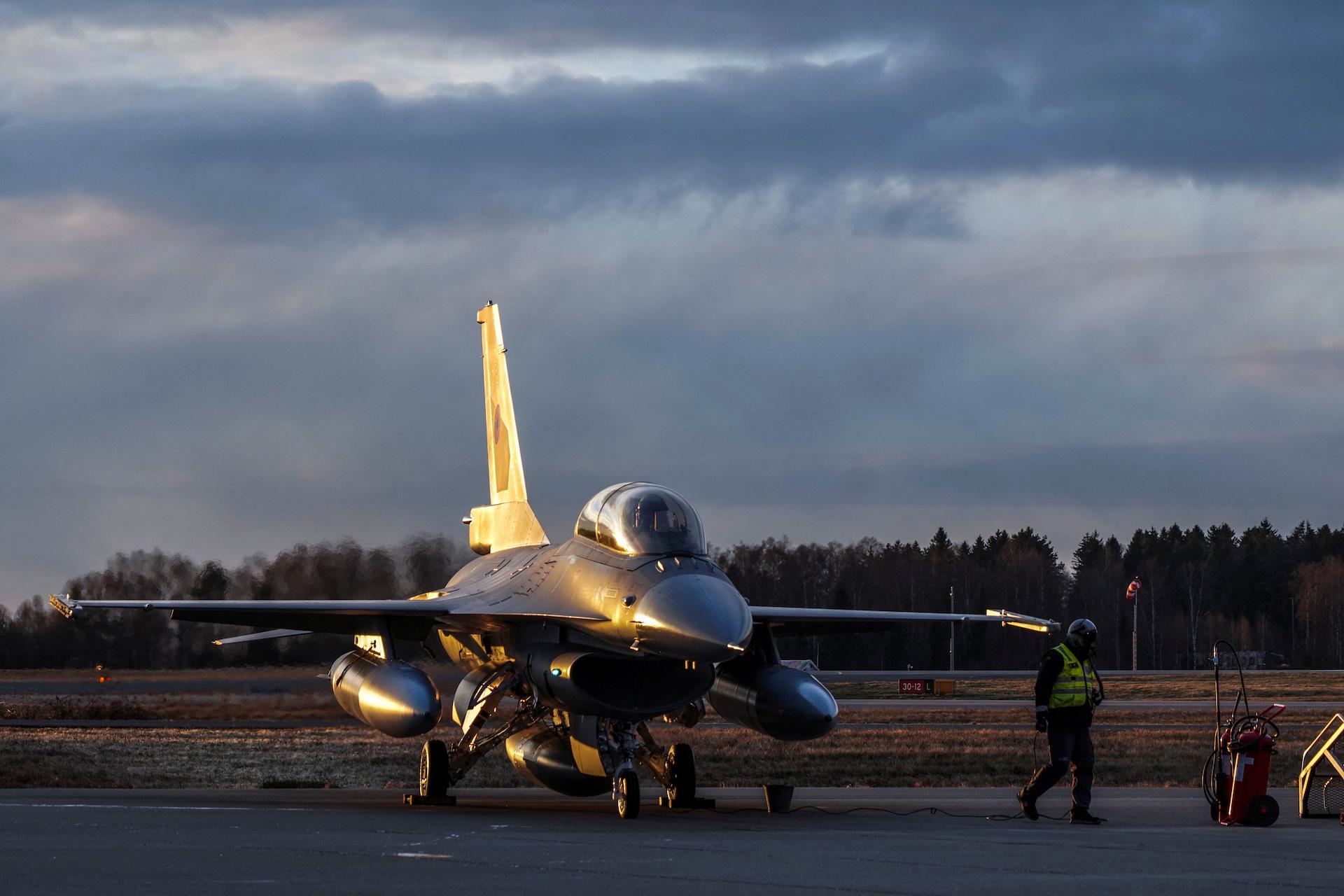 Η Τουρκία διαψεύδει πως υπάρχει όρος στα F-16 για την Ελλάδα
