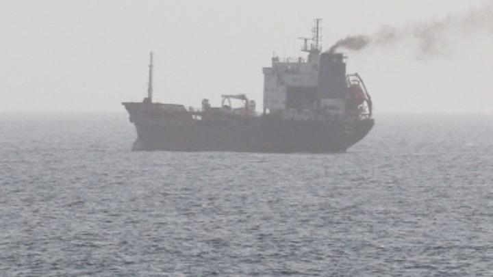 Υεμένη: Πλοίο χτυπήθηκε από “μη επανδρωμένο αεροπορικό σύστημα” στα ανοιχτά του Άντεν
