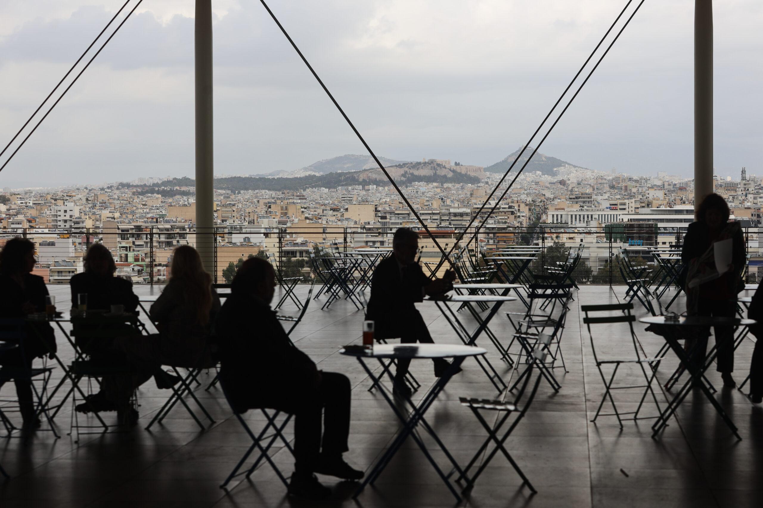 Αλαλούμ με τον ΦΠΑ στα ροφήματα: Άλλη τιμή στο κατάστημα, άλλη στο take away