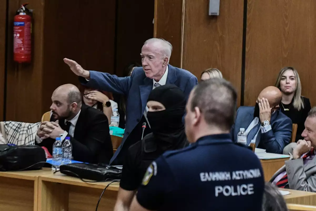 Ο Κωνσταντίνος Πλεύρης οριστικά εκτός του Δικηγορικού Συλλόγου Αθήνας για τους ναζιστικούς χαιρετισμούς