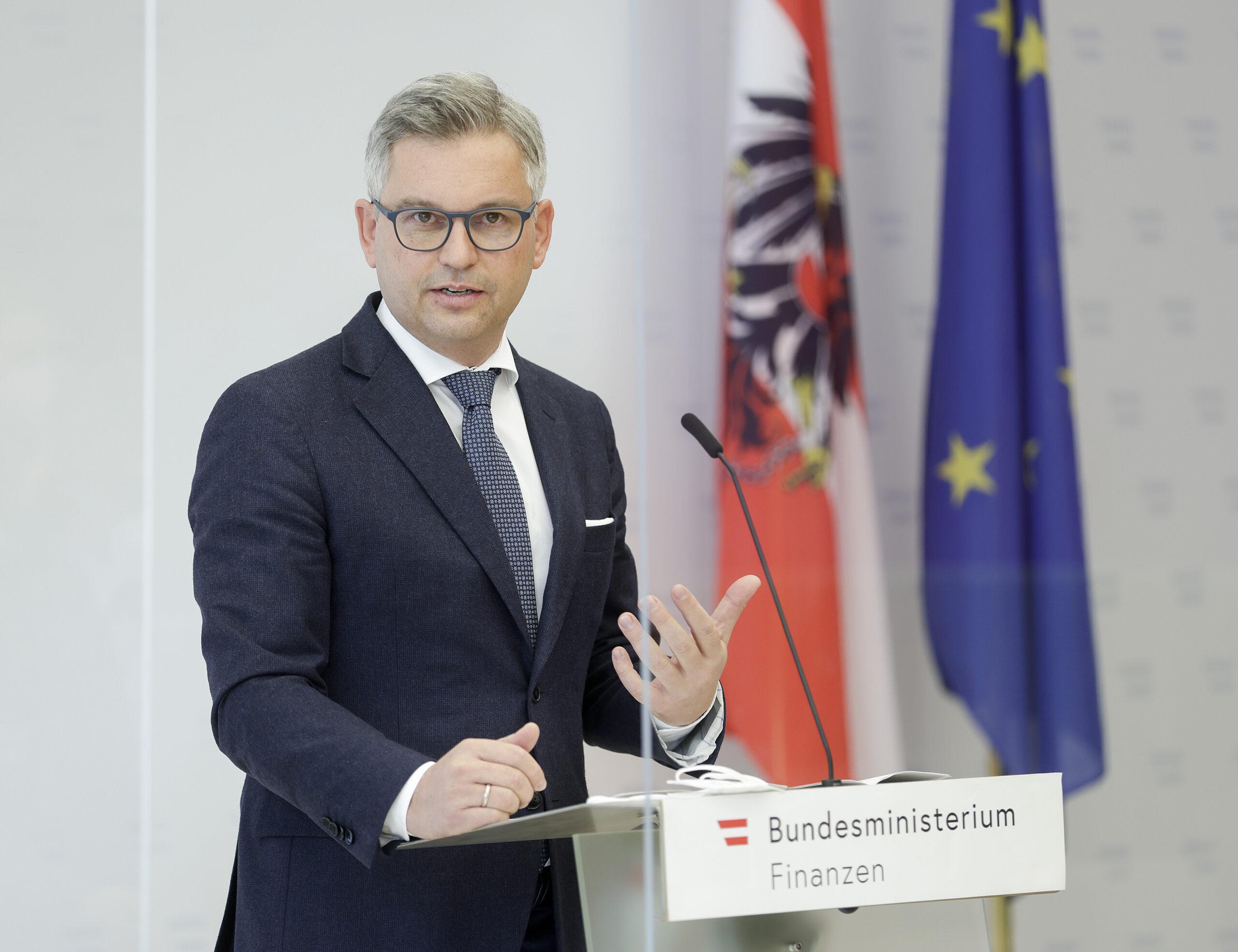 Αυστρία: Υπουργός ξεπέρασε το όριο ταχύτητας και του αφαίρεσαν το δίπλωμα