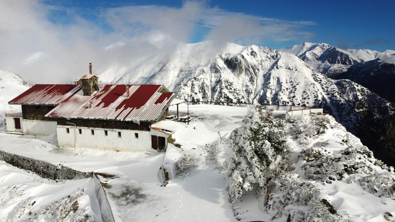 Καιρός: Νέο κύμα κακοκαιρίας με βροχές και καταιγίδες από την Παρασκευή – «Λευκά» τα Χριστούγεννα