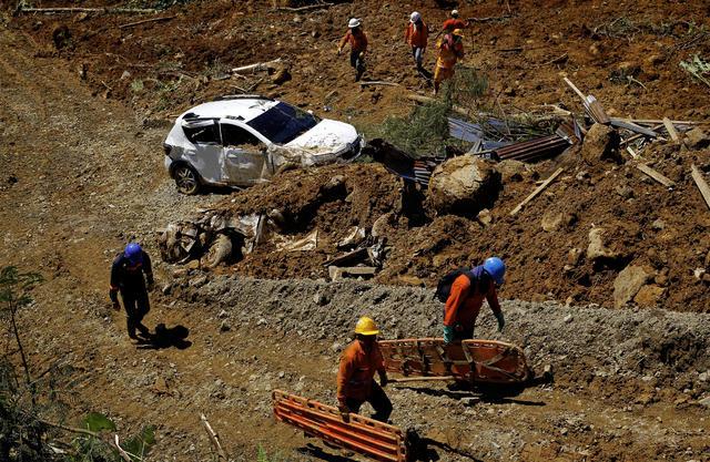 Κολομβία: Τραγωδία με πάνω από 30 νεκρούς λόγω κατολίσθησης