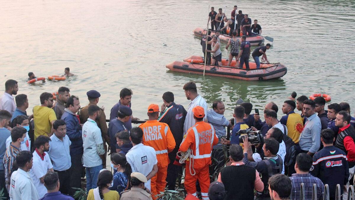 Ινδία: Ναυάγιο με 15 νεκρούς εκ των οποίων τα 13 παιδιά (ΒΙΝΤΕΟ)