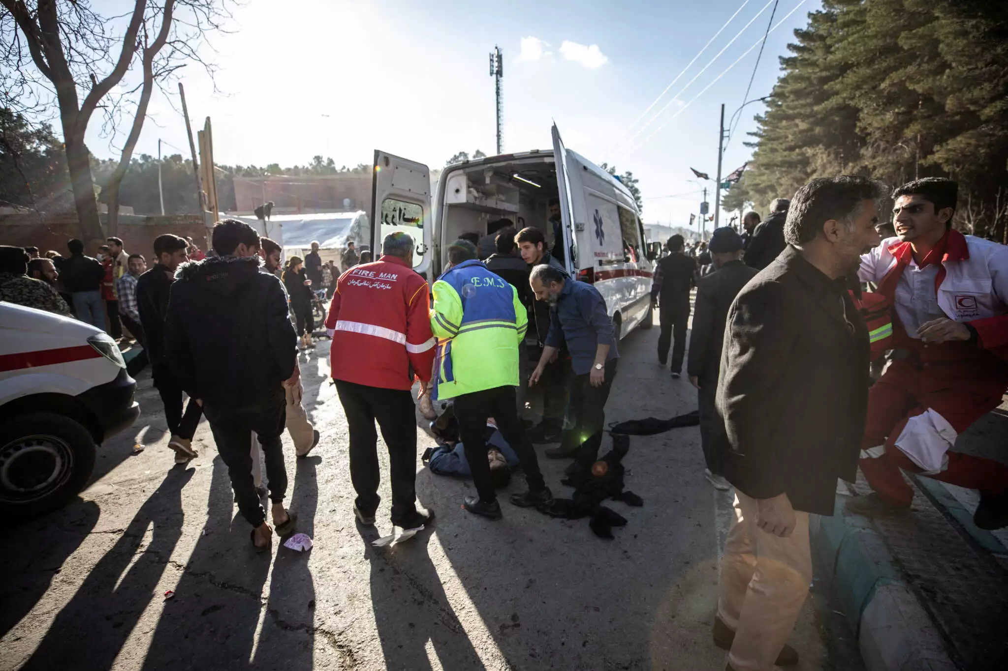 Μακελειό στο Ιράν: Αυξάνεται συνεχώς ο αριθμός των νεκρών – Ξεπέρασαν τους 100 (ΒΙΝΤΕΟ)