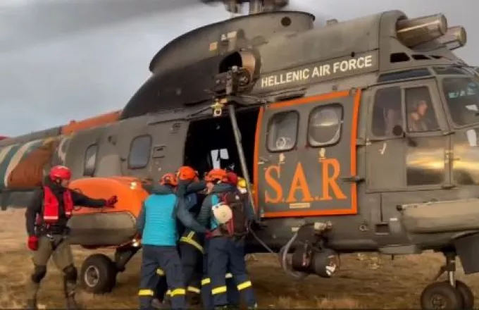 Διάσωση 48χρονου με ελικόπτερο Super Puma στον Κίσσαβο – Δείτε βίντεο