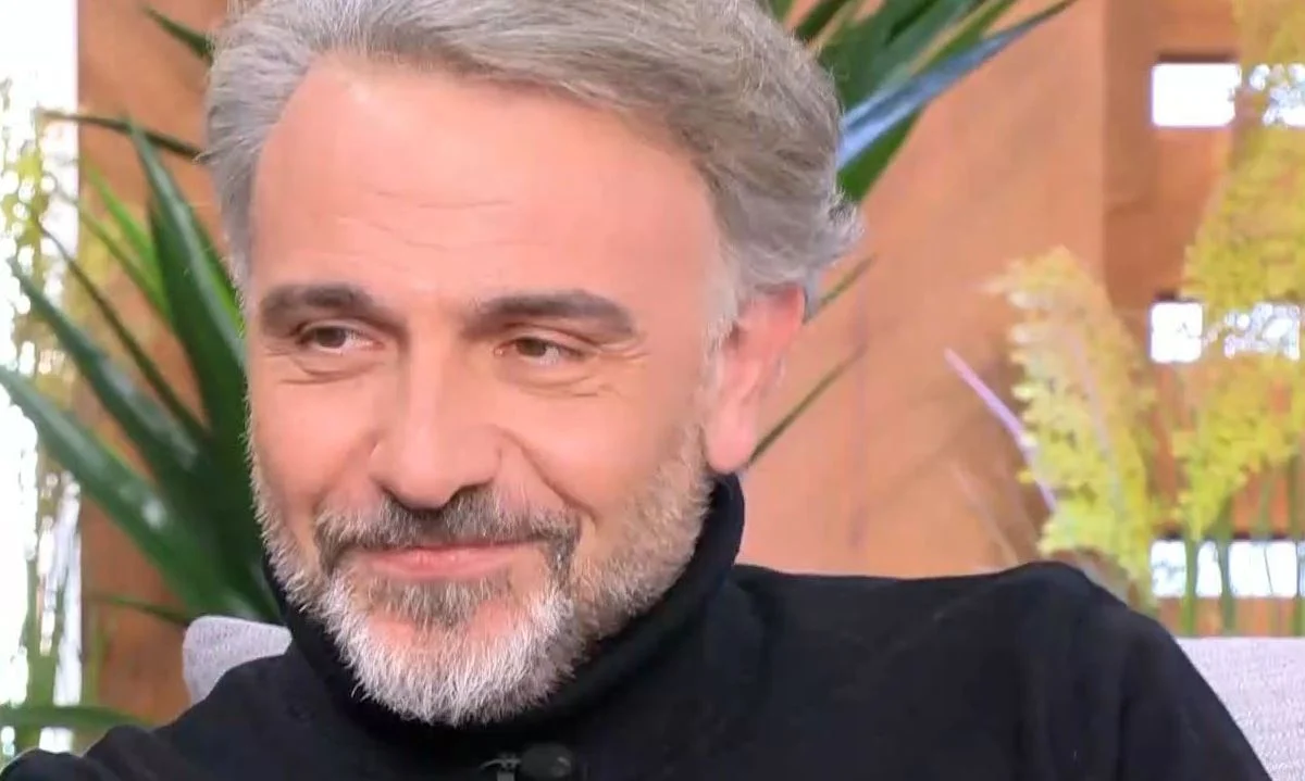 Φάνης Μουρατίδης: «Στα συντάξιμα θα ήθελα να γίνω ευρωβουλευτής, να πηγαίνω τα ταξίδια μου στις Βρυξέλλες»
