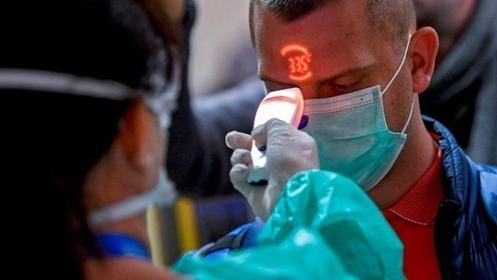 Ισπανία: Επαναφορά υποχρεωτικής μάσκας σε νοσοκομεία και άλλες δομές Υγείας λόγω έξαρσης κρουσμάτων γρίπης και Covid