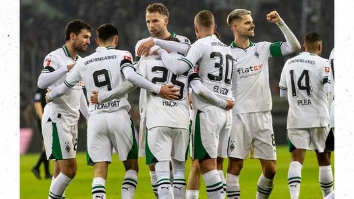 Πειστική εμφάνιση και νίκη η Γκλάντμπαχ, 3-1 τη Στουτγκάρδη