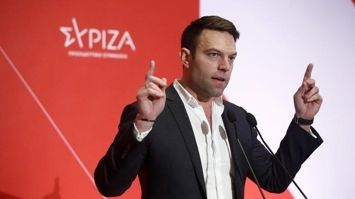 Κασσελάκης: Στις κούτες ακόμη τα κλιματιστικά που δώρισε στο ΕΕΕΕΚ Καλλιθέας – «Κάνω έκκληση σε αυτή την ανάλγητη κυβέρνηση»