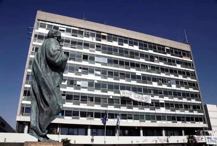 ΑΠΘ: Εισαγγελική παρέμβαση για καθηγητές που αρνούνται τις διαδικτυακές εξετάσεις