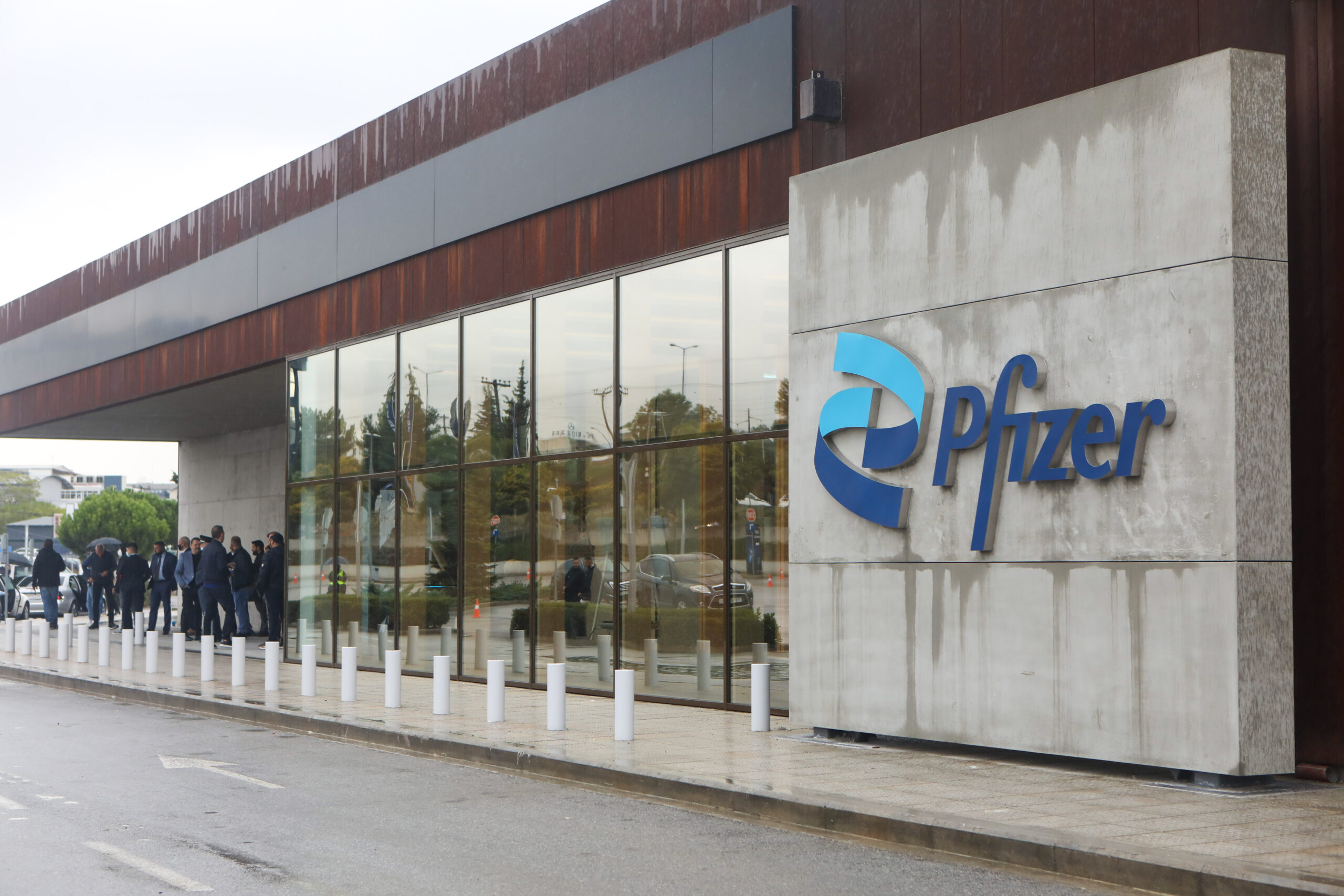 Άρθρο της Λιλής Μαραγκού, Προέδρου εργαζόμενων Pfizer στην POLITIC για την απεργία στις 28 Φλεβάρη