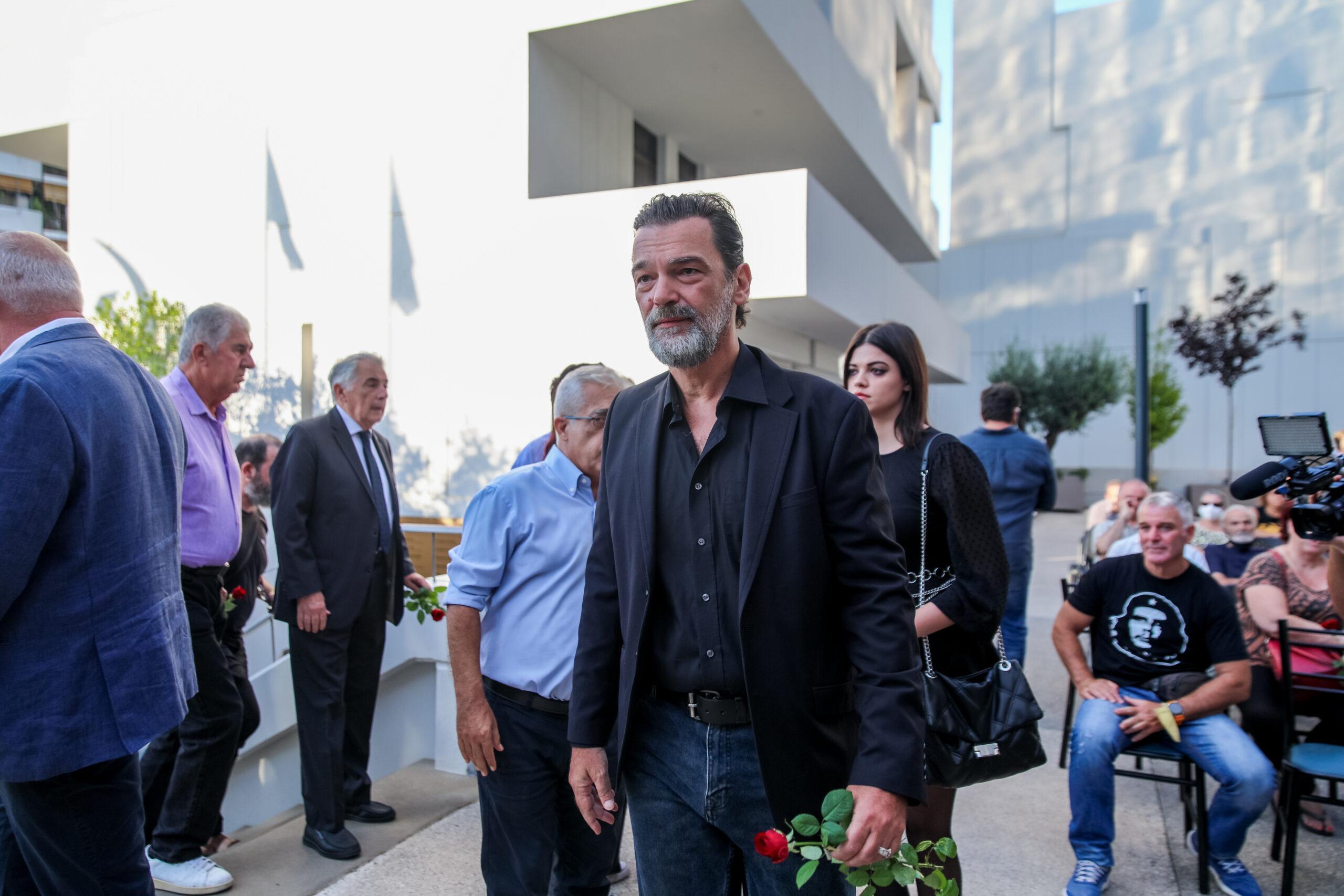 Κωνσταντίνος Καζάκος: Απίστευτη «έκρηξη» για τους δημοσιογράφους – «Γ@@ώ το κέρατό μου»