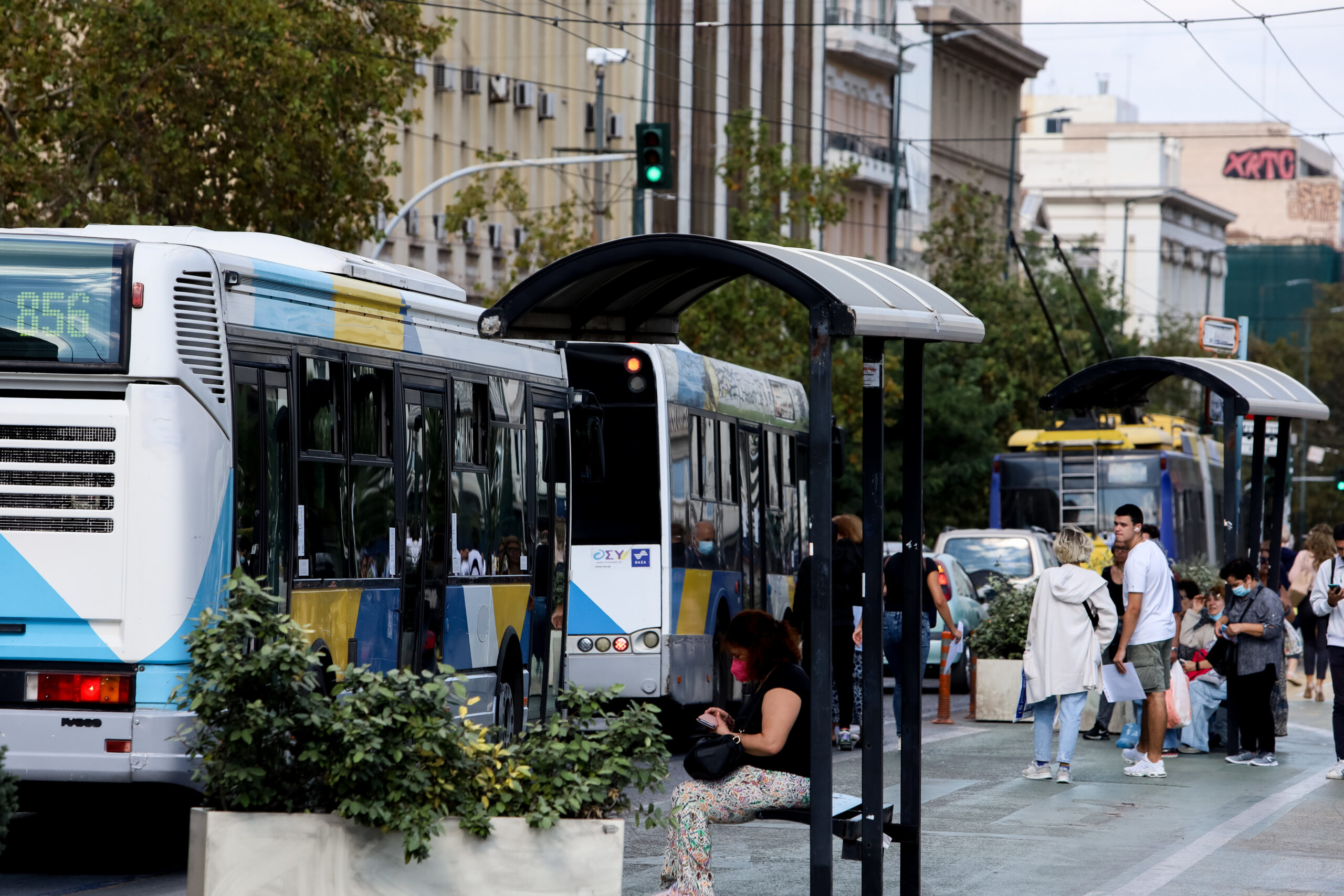 ΑΔΕΔΥ: Απεργία 28 Φεβρουαρίου – Τι ισχύει για λεωφορεία, μετρό και ταξί