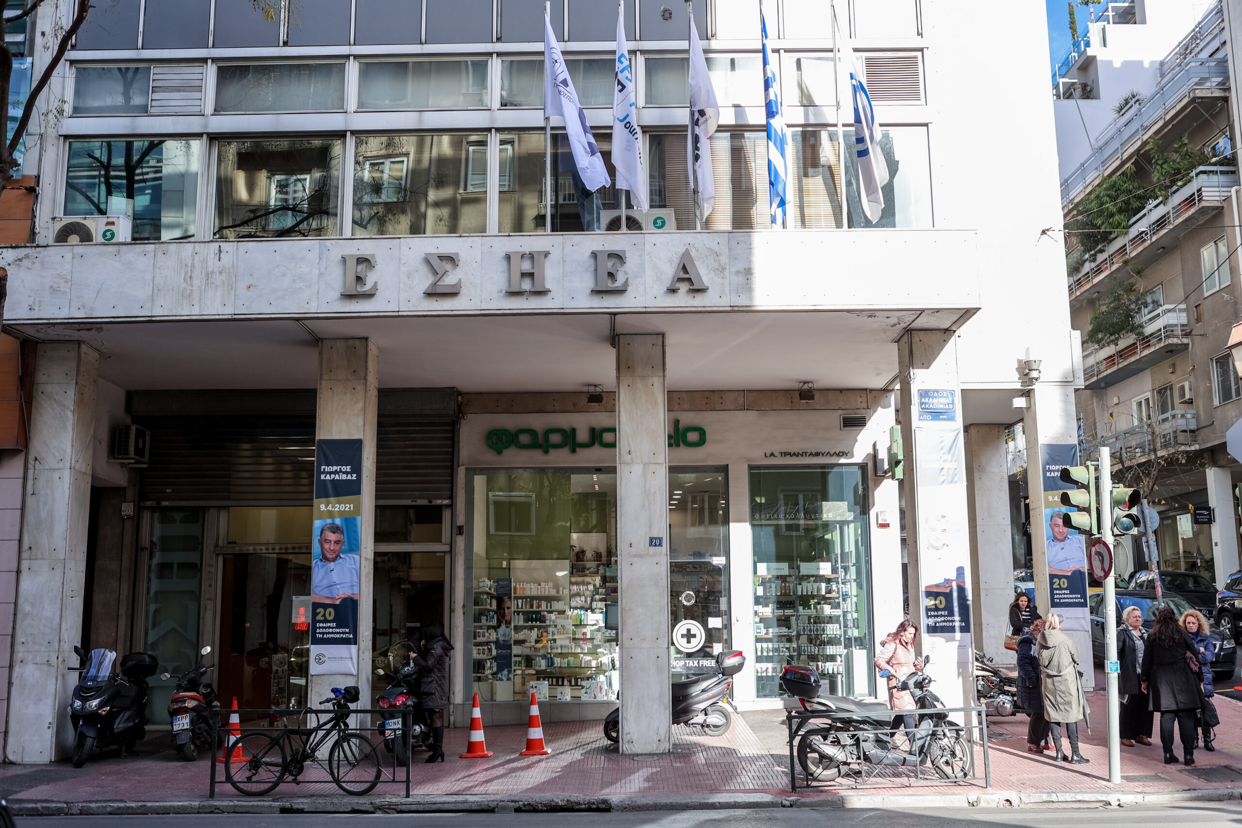 Πέθανε ο δημοσιογράφος Φώτης Πανανάκης