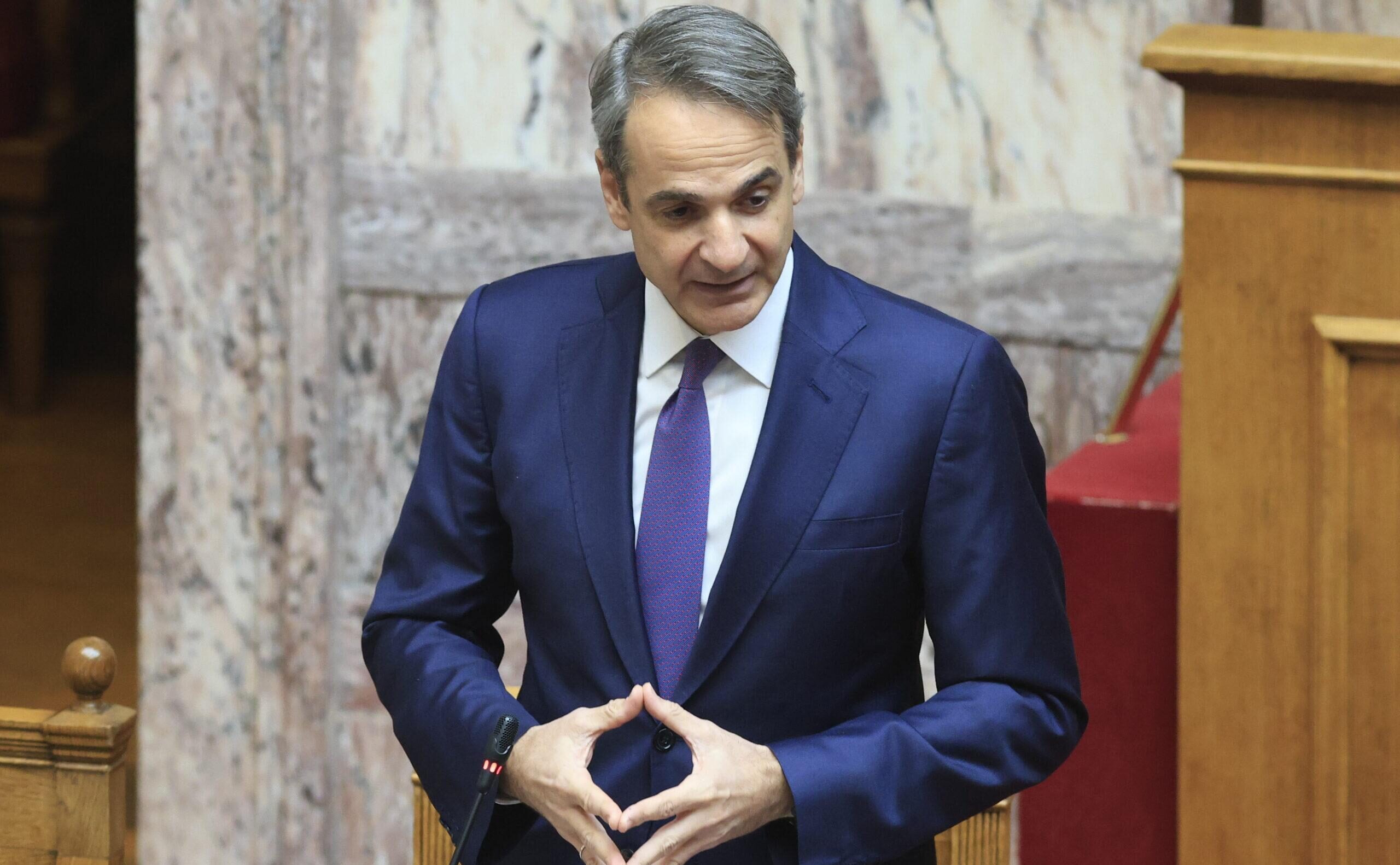 Στις 13.00 η ομιλία του Κυριάκου Μητσοτάκη για το νομοσχέδιο για τα ομόφυλα ζευγάρια