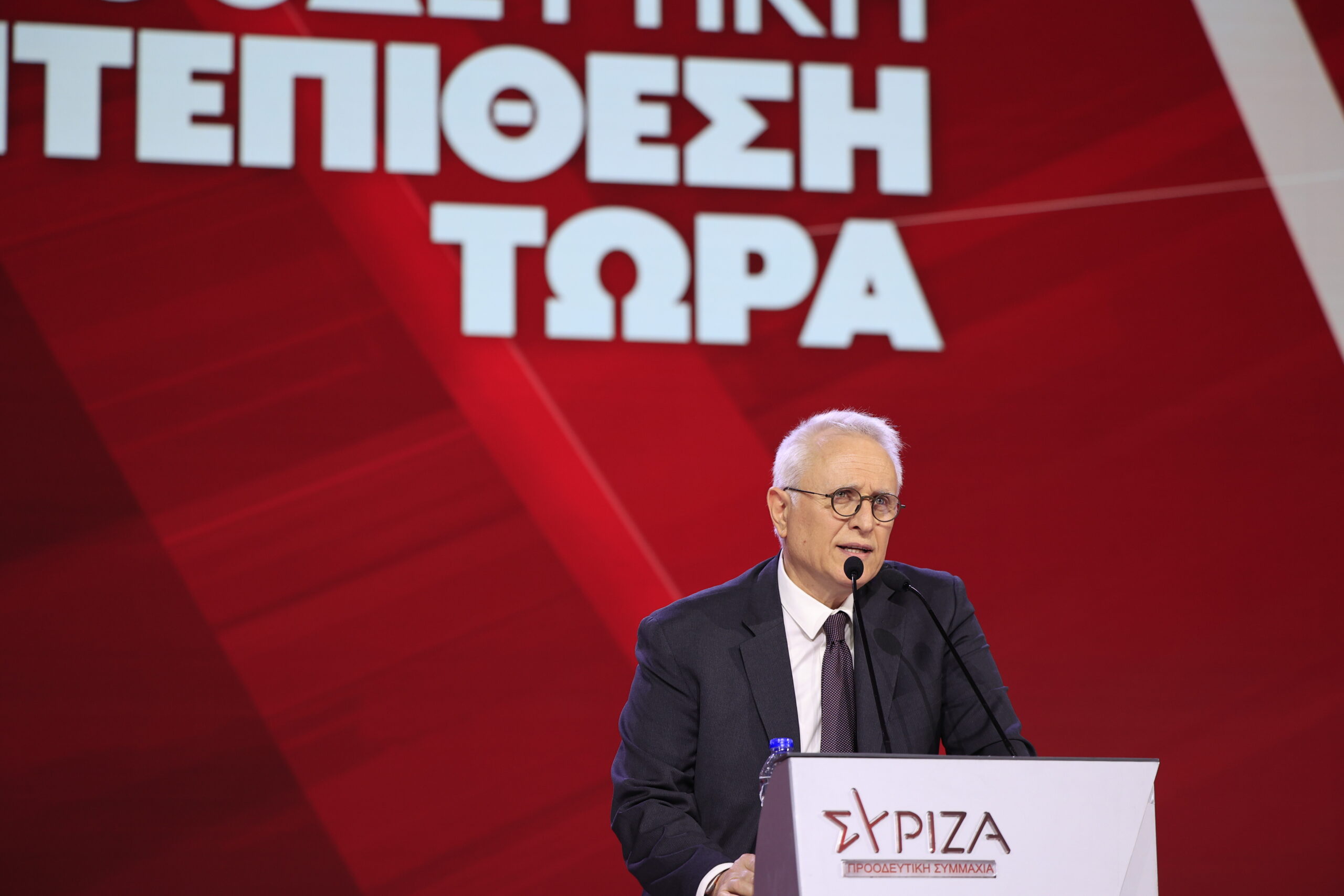 Επίθεση Ραγκούση σε Κασσελάκη: «Ή αλλάζουμε ή βουλιάζουμε» – Αποδοκιμασίες από τους συνέδρους