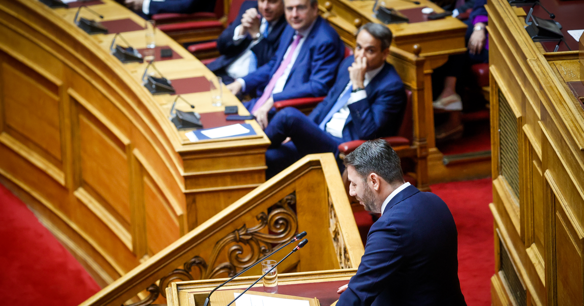 Ο Μητσοτάκης αρχίζει (από σήμερα) το σκληρό ροκ στον Ανδρουλάκη
