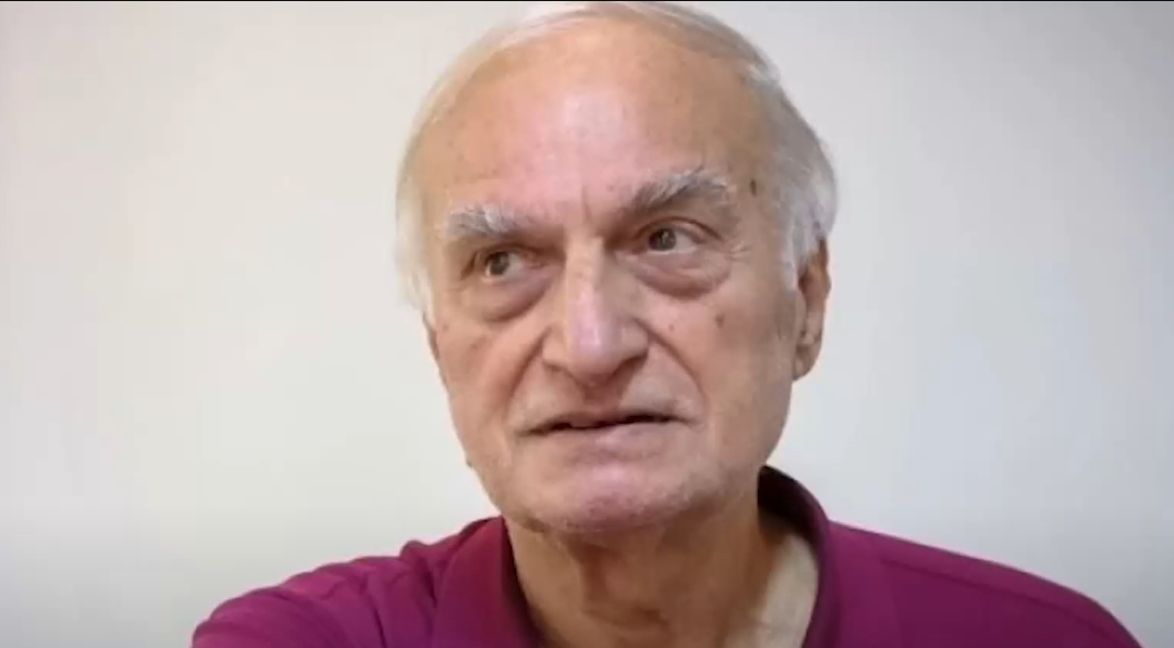 Διασωληνωμένος ο Μανώλης Μαυρομμάτης