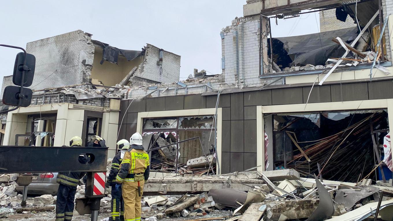 Ρωσία: Τουλάχιστον 28 νεκροί από ουκρανικούς βομβαρδισμούς σε αρτοποιείο