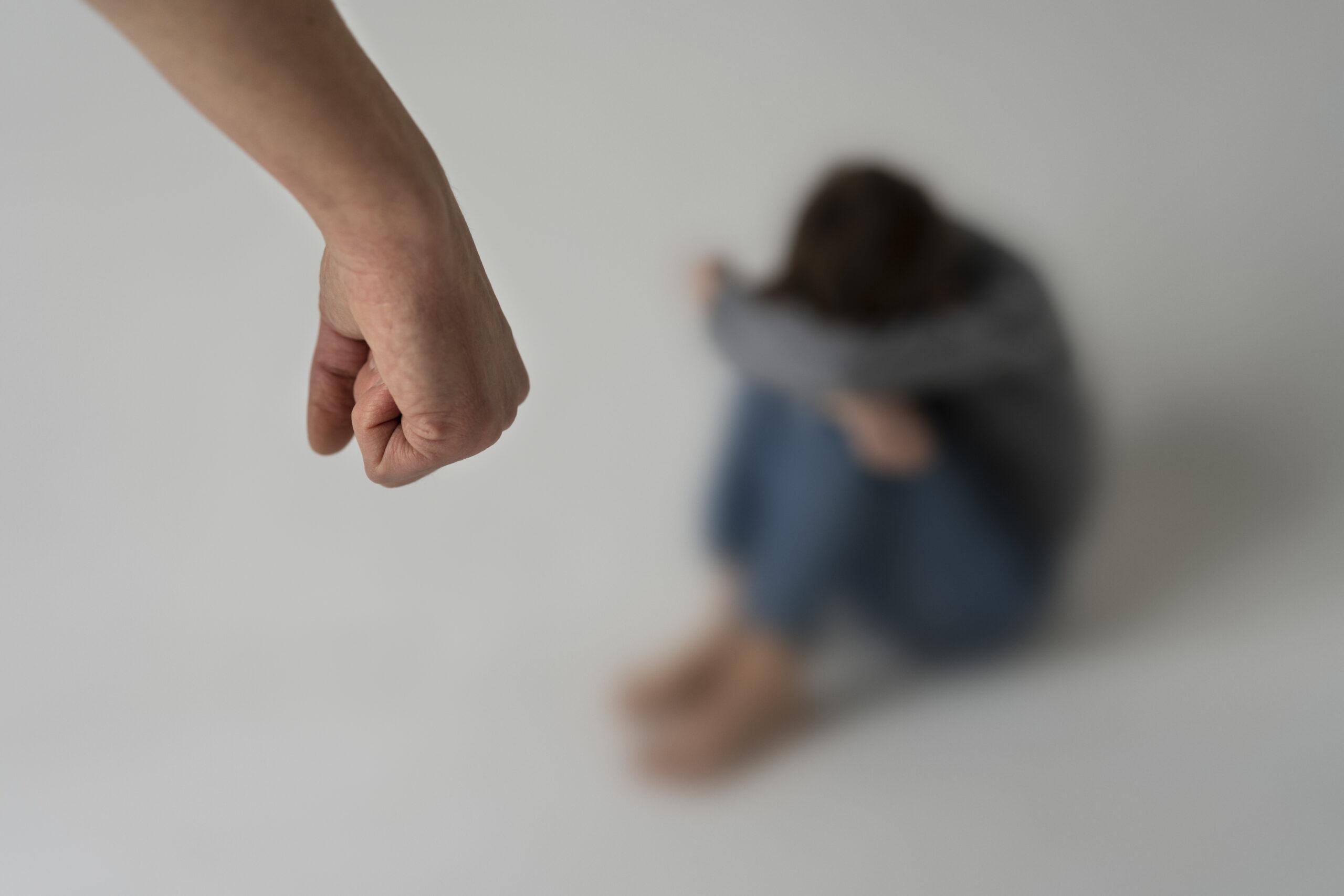 Ηράκλειο: Ανήλικη έφυγε από το σπίτι της και δεν την αναζήτησαν – Η 13χρονη καταγγέλει ενδοοικογενειακή βία