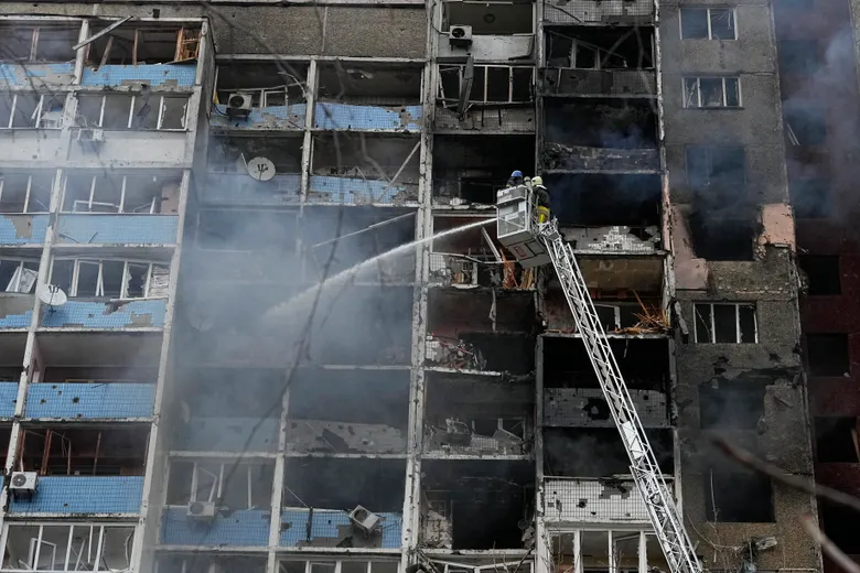 Πόλεμος στην Ουκρανία: Πυραυλικές επιθέσεις της Ρωσίας στο Κίεβο