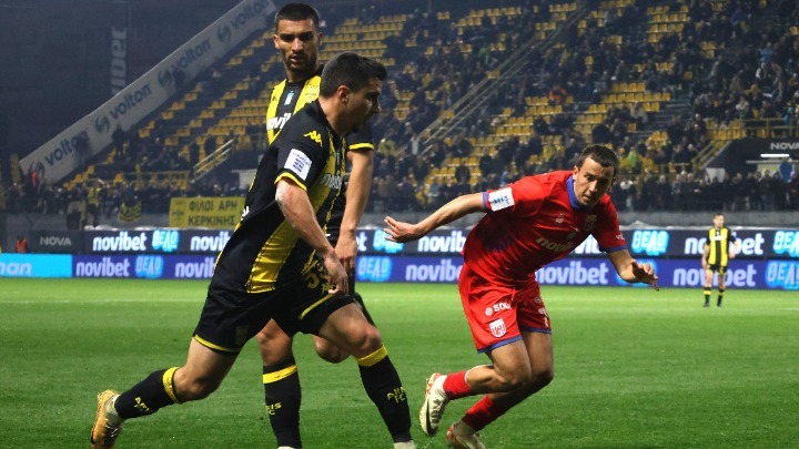 «Χτύπησε» στο φινάλε των ημιχρόνων ο Άρης, 2-0 το Βόλο