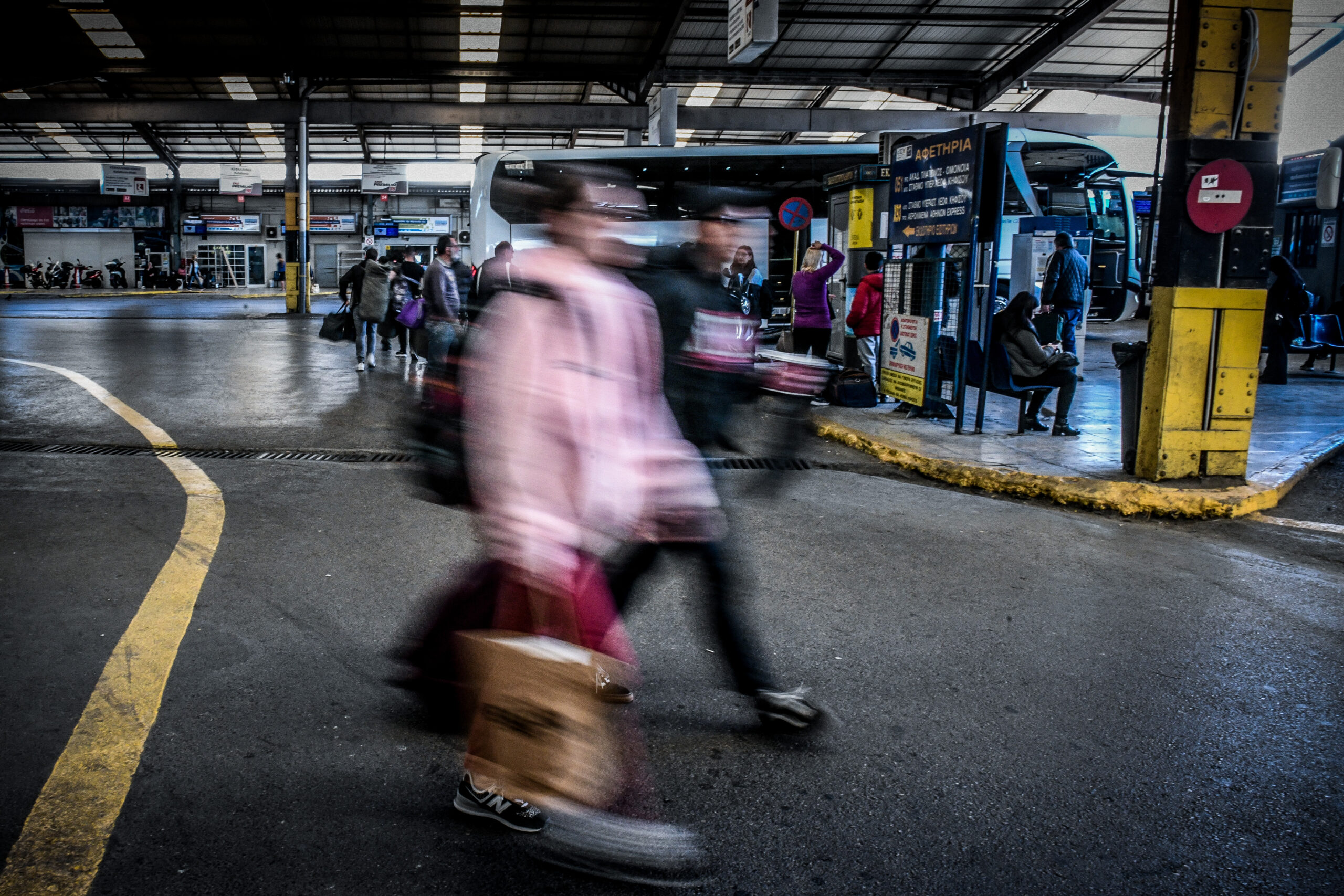 Τριήμερο Καθαράς Δευτέρας | Αυξημένη κίνηση στα ΚΤΕΛ Κηφισού – 400 λεωφορεία πάνε Πάτρα