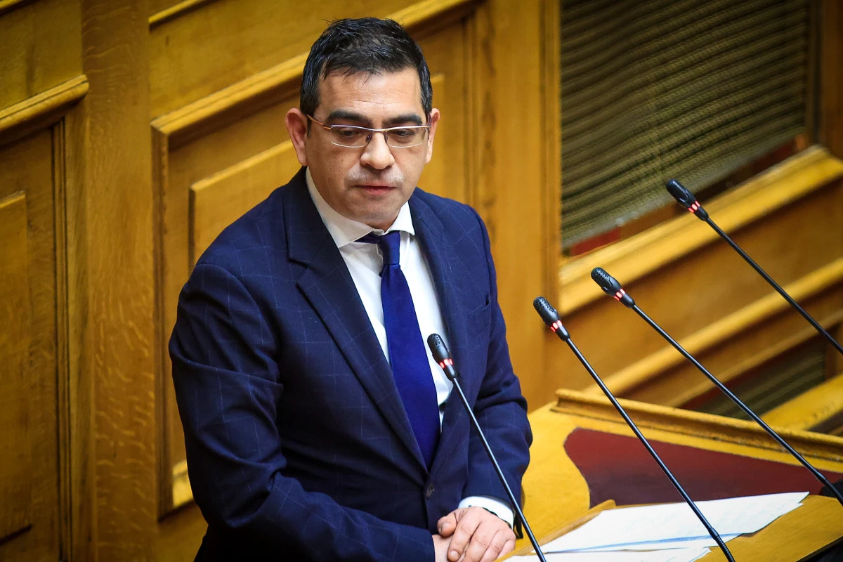 Βουλευτής της ΝΔ για Καραμανλή: Μπορεί να είχα αυτοκτονήσει αν ήμουν στη θέση του